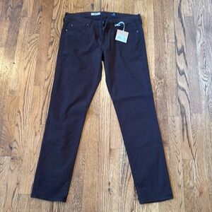 NWT AG Sz32r Brown very soft finish The Stilt- cigarette leg